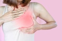 pourquoi-teton-dououreux-au-toucher