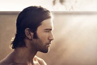coiffure-homme-cheveux-mi-long