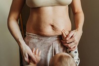 retendre-la-peau-du-ventre-apres-grossesse