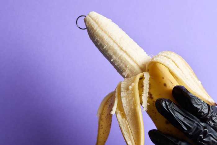 Piercing pénis : différents types, déroulement et précautions