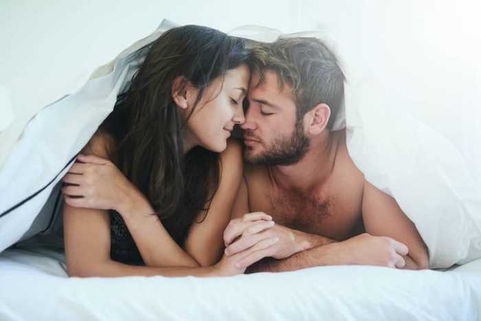 Jeu sexuel : idées et bienfaits pour le couple